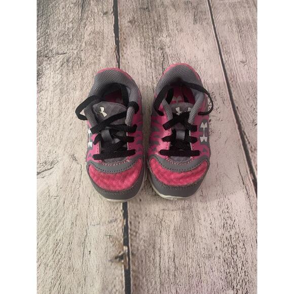 UNDER ARMOUR Girl’s Pink/Gray Sneakers / Size: 3 - Picture 2 of 8